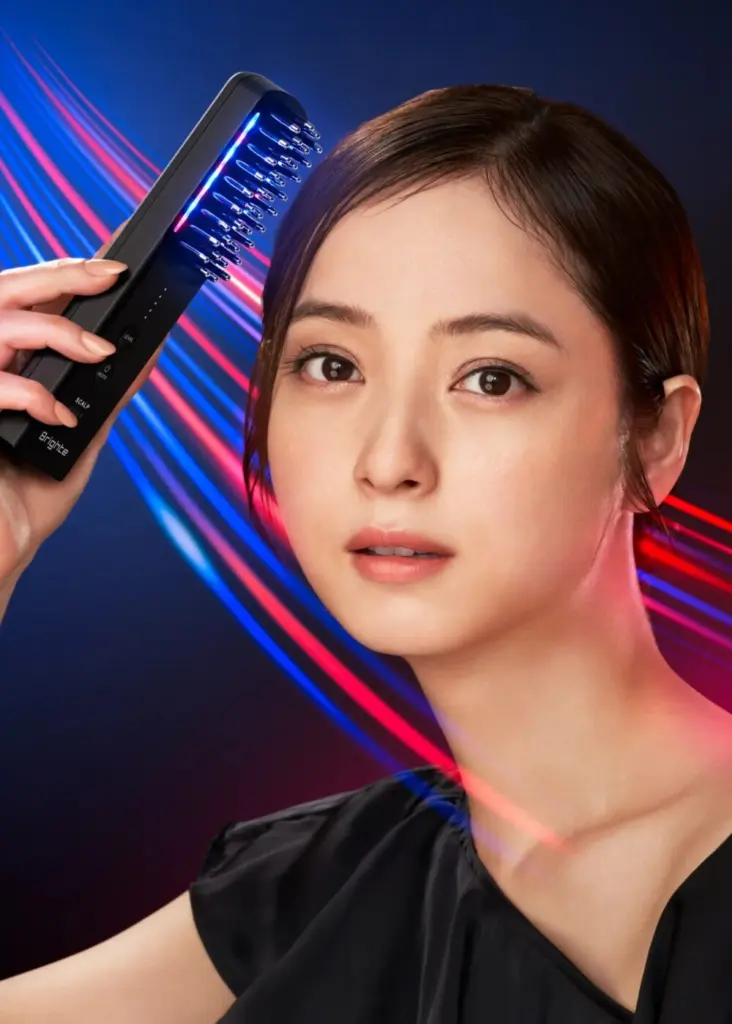佐々木希の美顔器は効果なし？口コミ評判とELEKI BRUSH+を解説